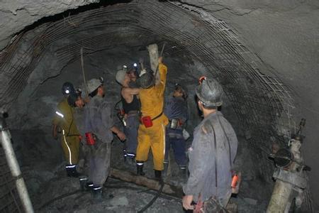 淮上工程爆破中的危险因素分析以及应对工程爆破危险的措施